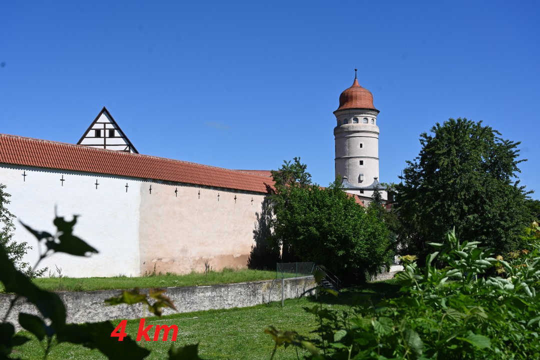 Nördlingen - Um die Stadtmauer